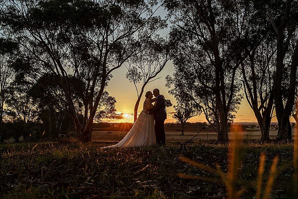 Justine & Adam's Wedding at Rawson Park Homestead | Wagga Wedding Photographers 