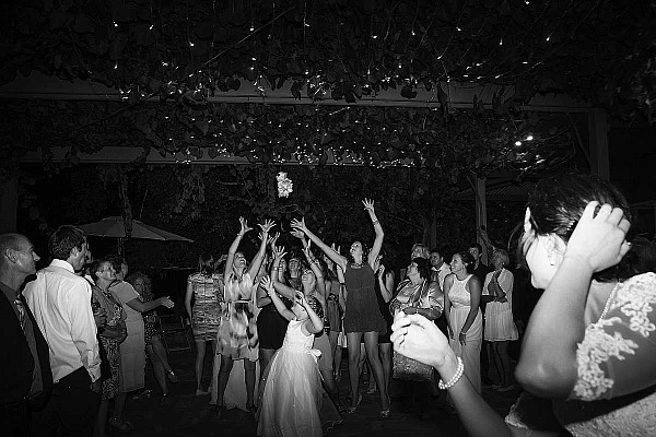 Wedding Time Line Guide