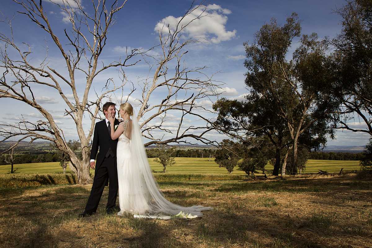 Lara and Tim's wedding at the Albury Club | Albury Wedding Photographers | 0447.jpg