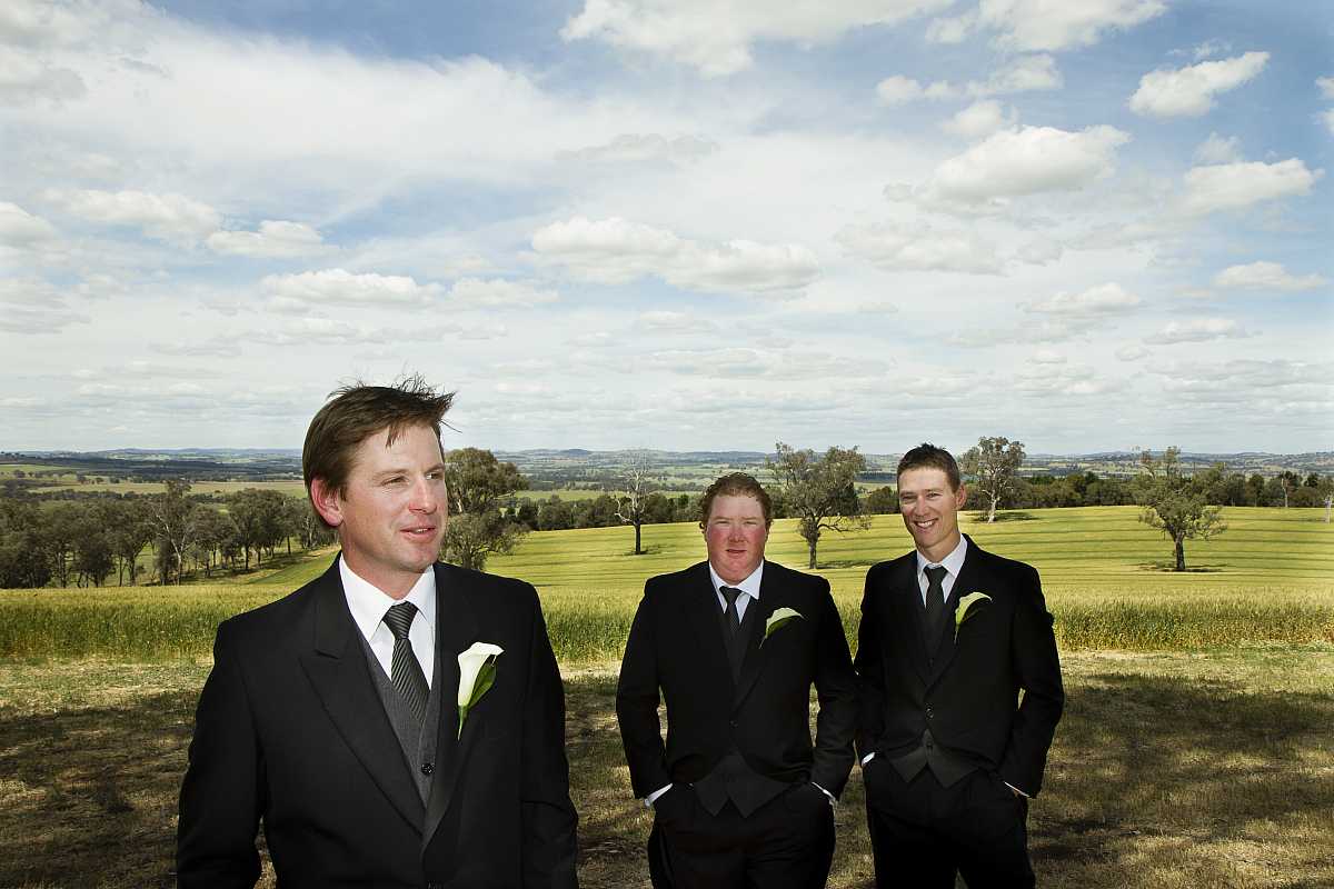 Lara and Tim's wedding at the Albury Club | Albury Wedding Photographers | 0201.jpg