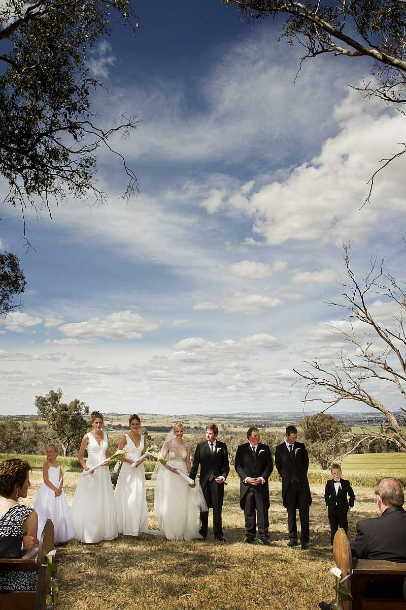 Lara and Tim's wedding at the Albury Club | Albury Wedding Photographers | 0303.jpg