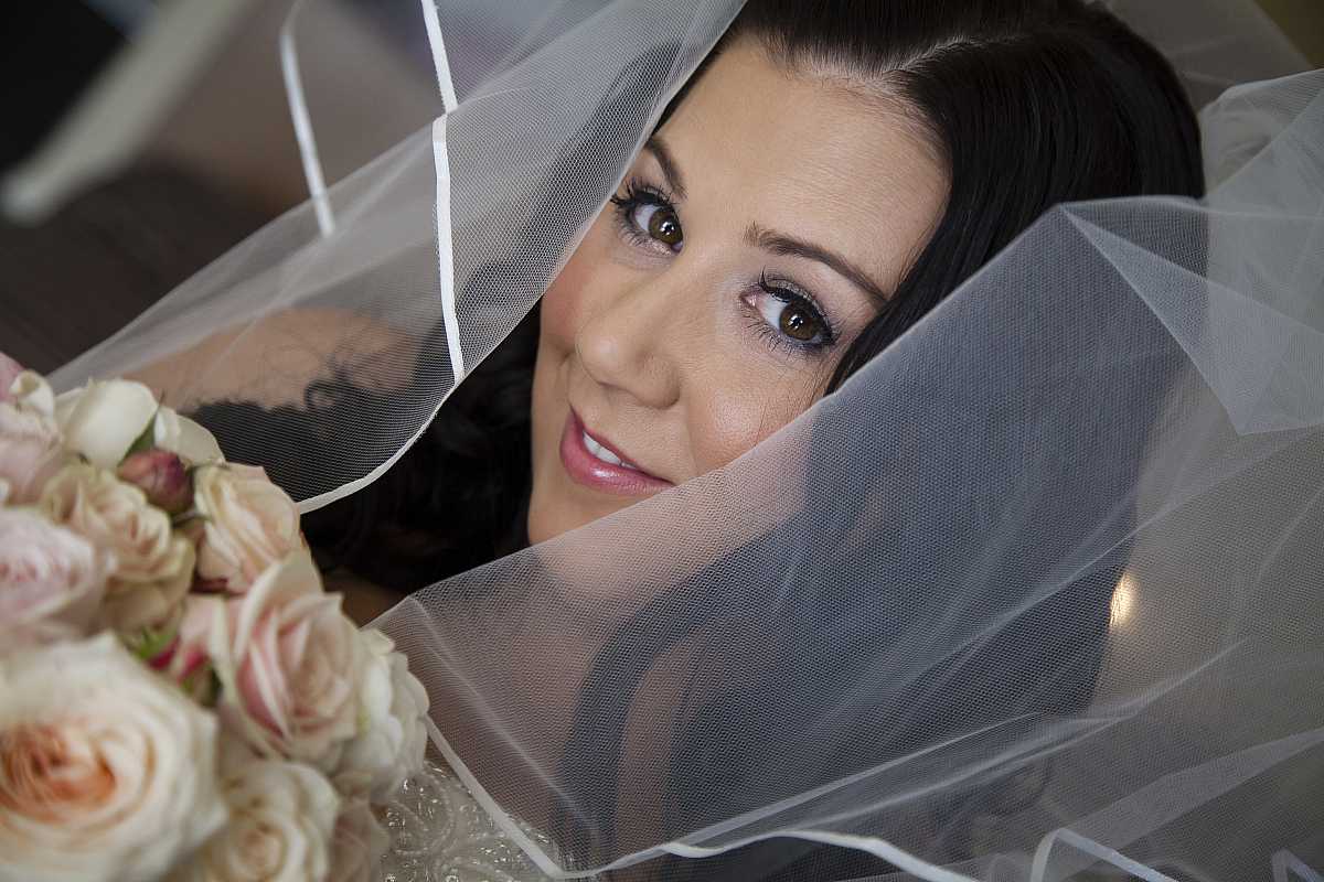 Sandi & Ryan’s Wedding at Yarrawonga Golf Club | Yarrawonga / Mulwala Wedding Photographers | 0136.jpg