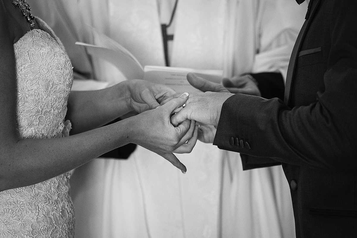 Jess and Rob's Albury Wedding | Albury Wedding Photographers  | 00437.jpg