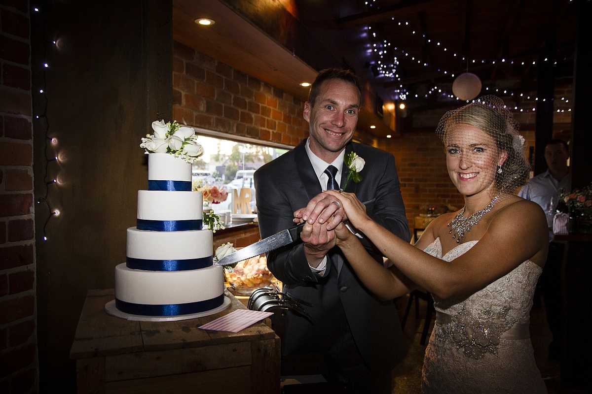 Jess and Rob's Albury Wedding | Albury Wedding Photographers  | 00801.jpg