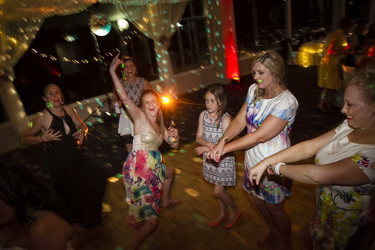 Sandi & Ryan’s Wedding at Yarrawonga Golf Club | Yarrawonga / Mulwala Wedding Photographers | 0892.jpg