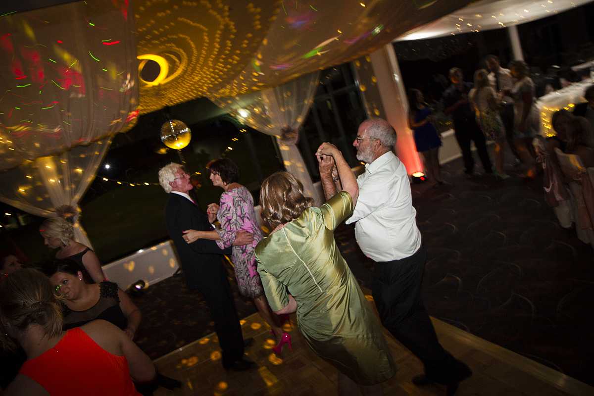 Sandi & Ryan’s Wedding at Yarrawonga Golf Club | Yarrawonga / Mulwala Wedding Photographers | 0809.jpg