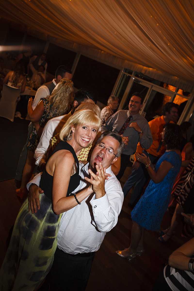 Melissa and Kane's Gypsy Gardens Wedding | Albury Wedding Photographers  | 0905.jpg