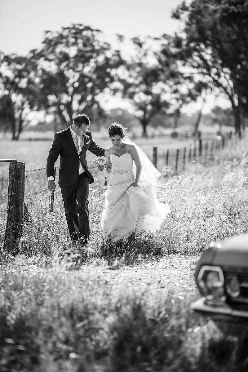 Bec & Dale's wedding at the Corowa Whisky & Chocolate Factory | Corowa wedding photographers | 00472.jpg