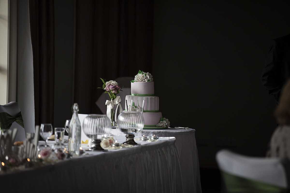 Krystal and Scott's Albury Botanical Gardens Wedding | Albury Wedding Photographers  | 00681.jpg