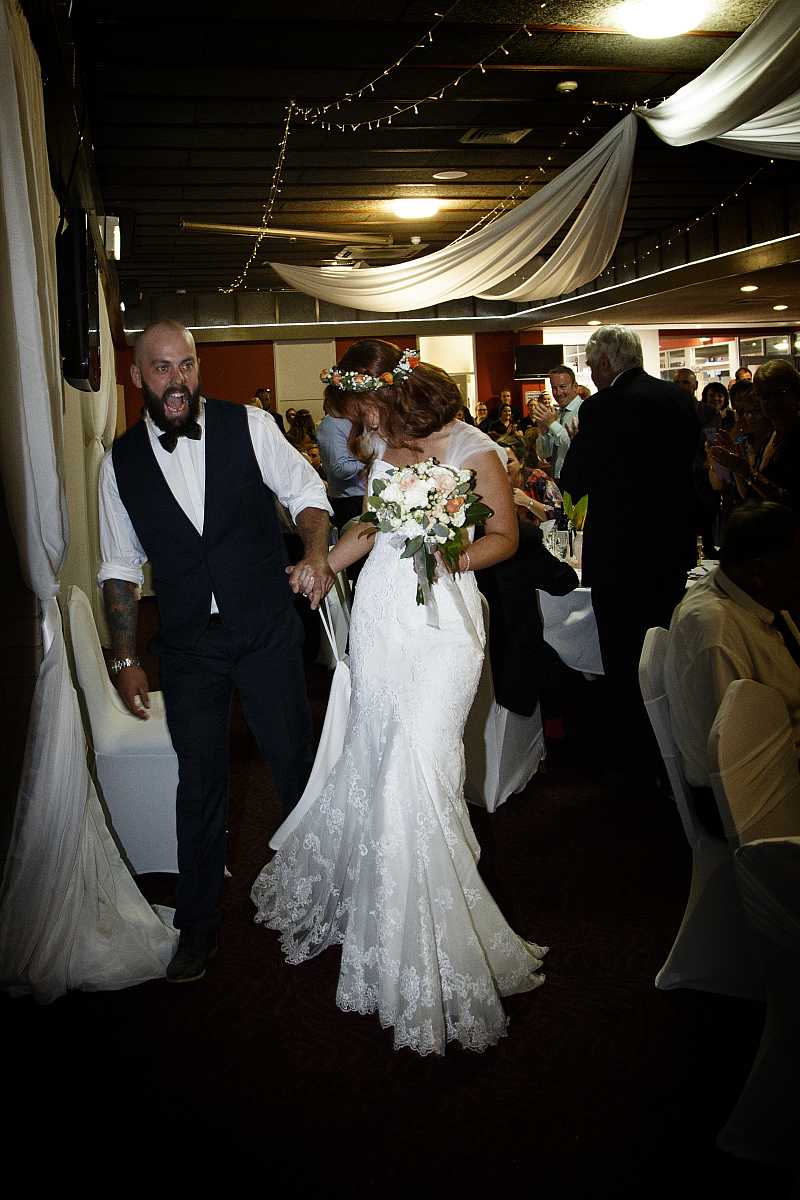 Sarah and Dennis's wedding at the Rock  | Wagga Wagga Wedding Photographers  | 1088.jpg