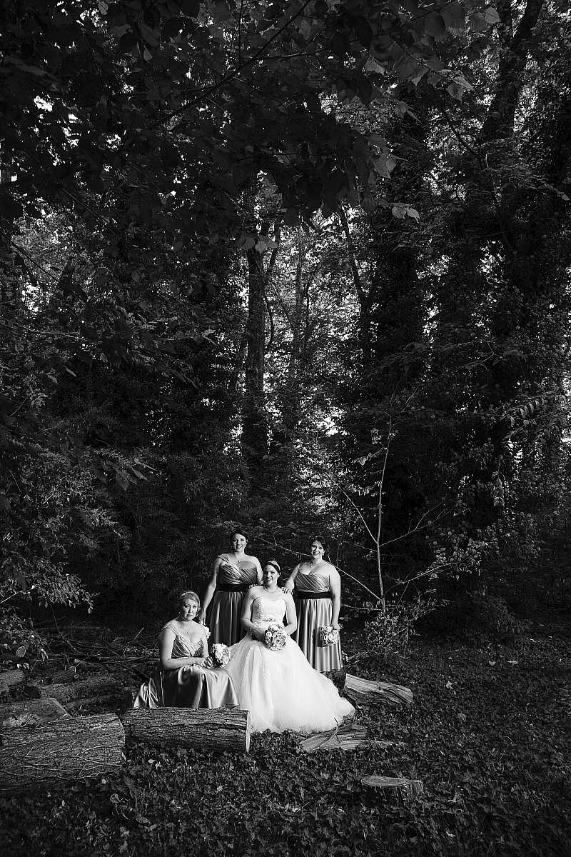 Krystal and Scott's Albury Botanical Gardens Wedding | Albury Wedding Photographers  | 00525.jpg