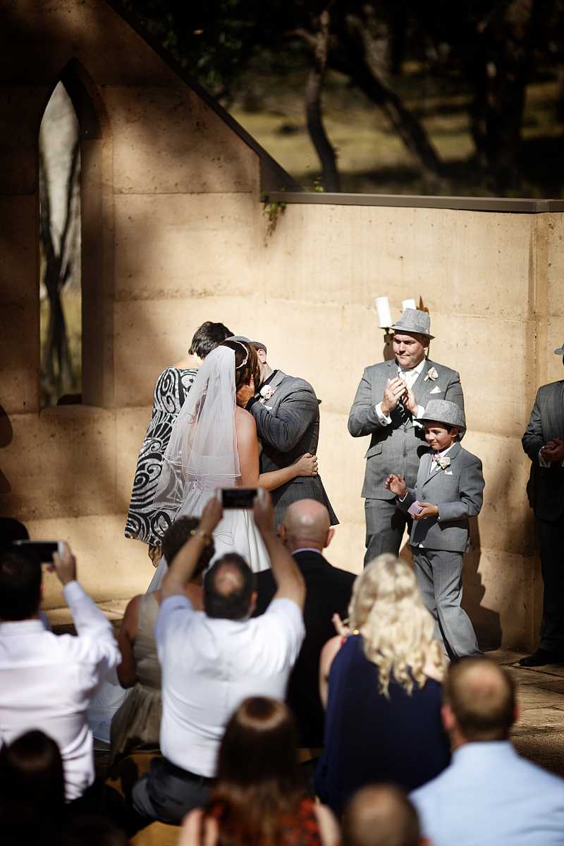 Jacqueline & Jarratt's Peregrines Table Top Mountain Wedding | Albury Wedding Photographers | 00405.jpg