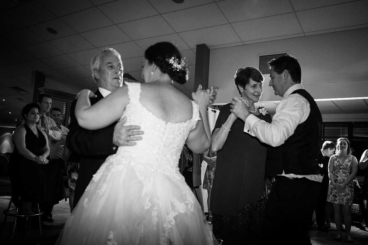 Kristy & Terry's Wodonga Golf Club Wedding | Albury Wedding Photographers | 01013.jpg