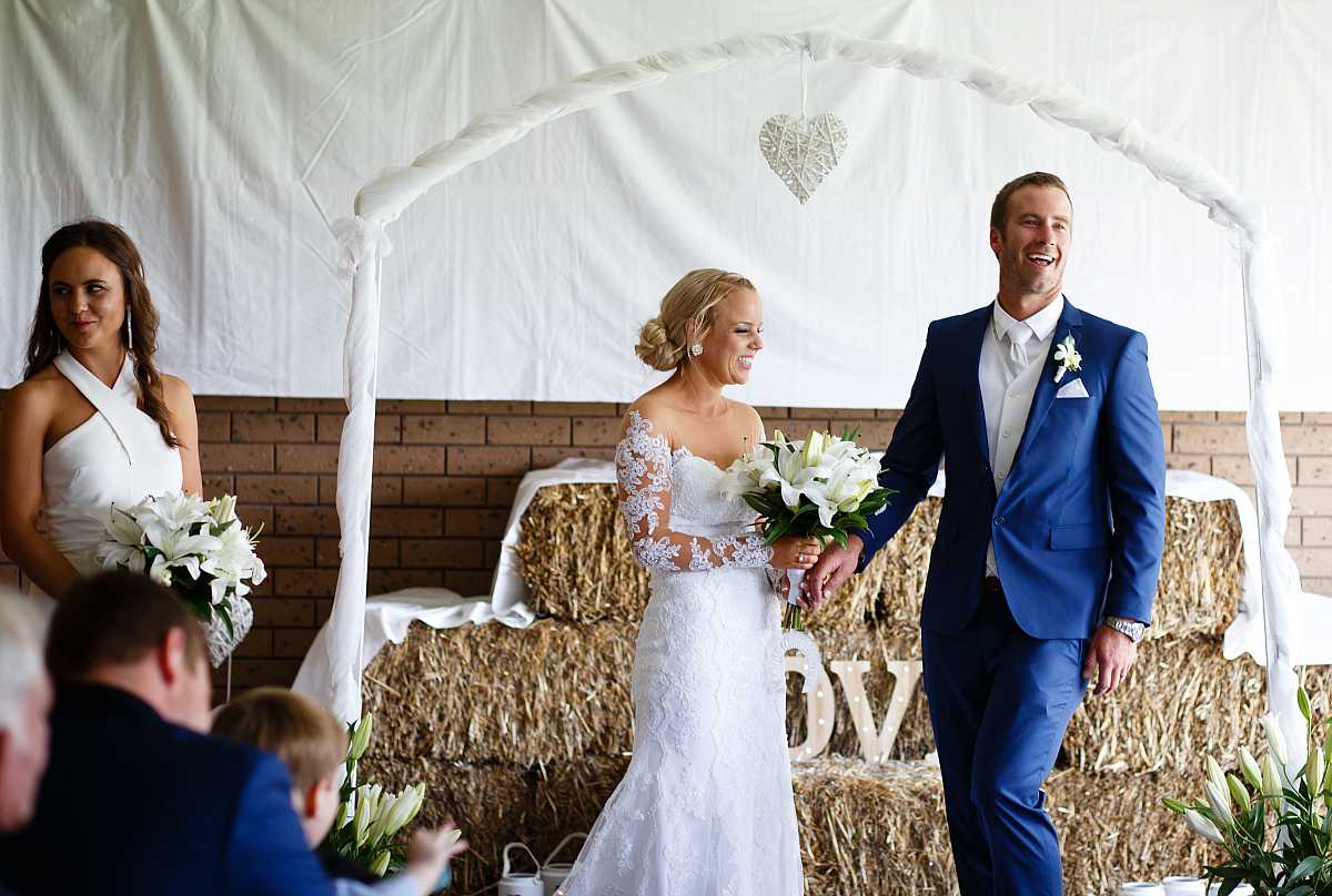 Emma & Jarryd’s Wedding at Yarrawonga Yacht Club | Yarrawonga / Mulwala Wedding Photographers | 00319.jpg