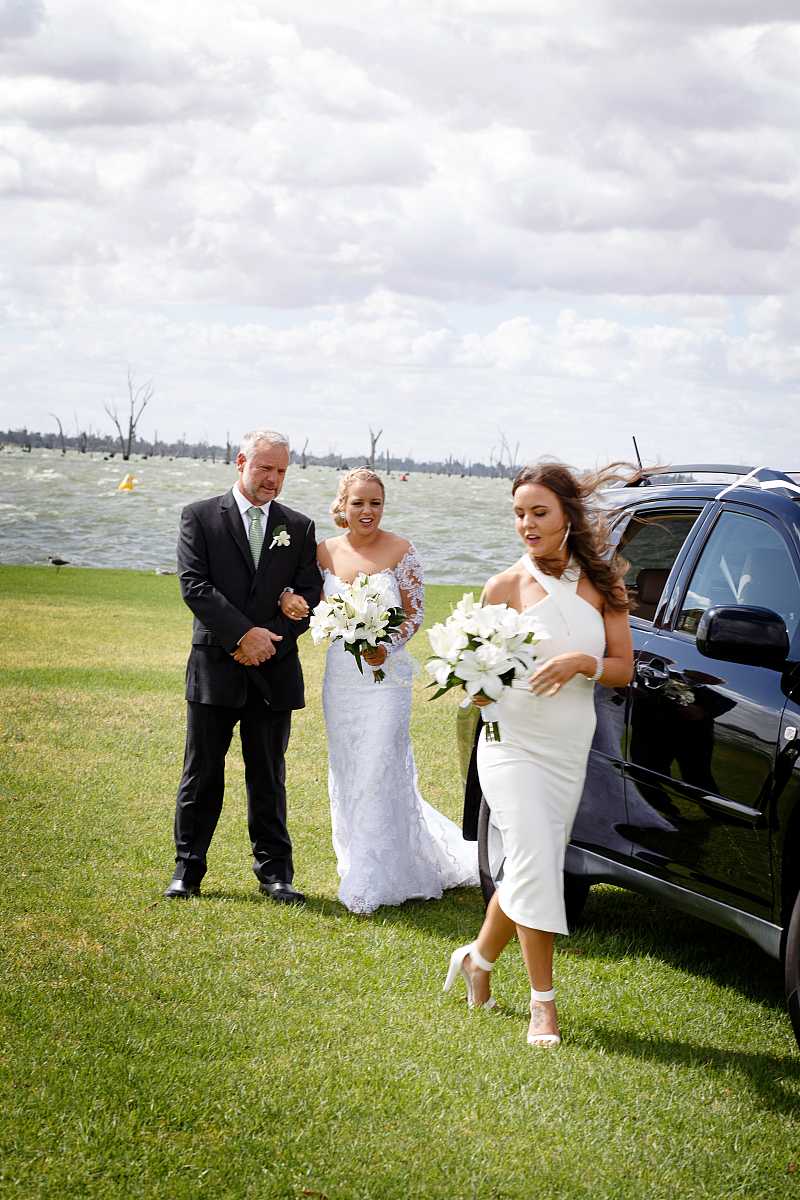 Emma & Jarryd’s Wedding at Yarrawonga Yacht Club | Yarrawonga / Mulwala Wedding Photographers | 00240.jpg
