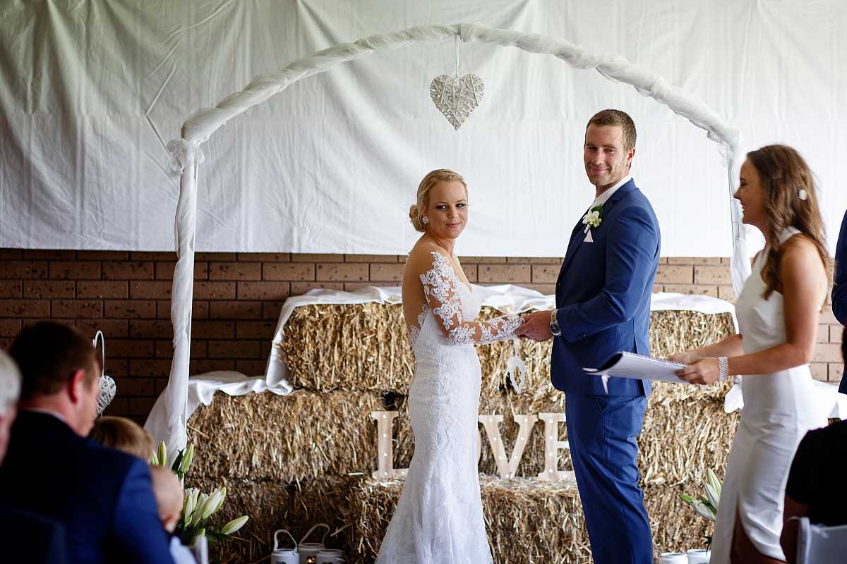 Emma & Jarryd’s Wedding at Yarrawonga Yacht Club | Yarrawonga / Mulwala Wedding Photographers | 00271.jpg