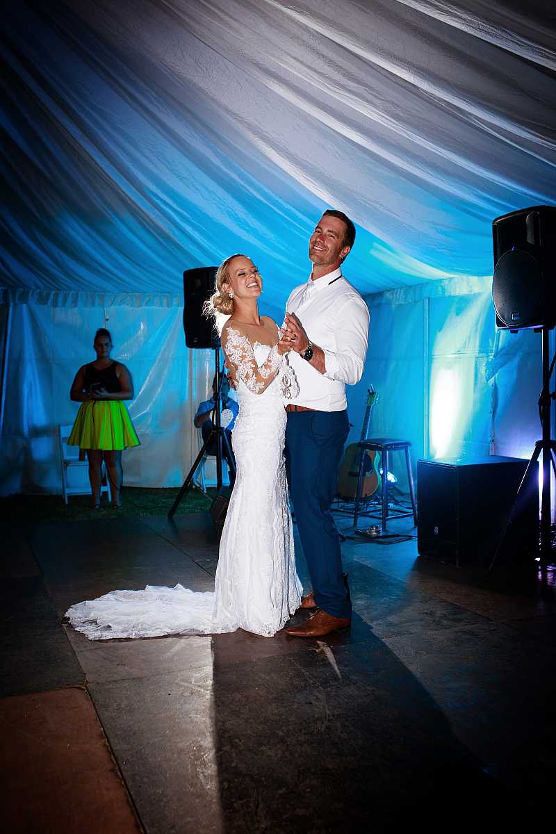 Emma & Jarryd’s Wedding at Yarrawonga Yacht Club | Yarrawonga / Mulwala Wedding Photographers | 00814.jpg