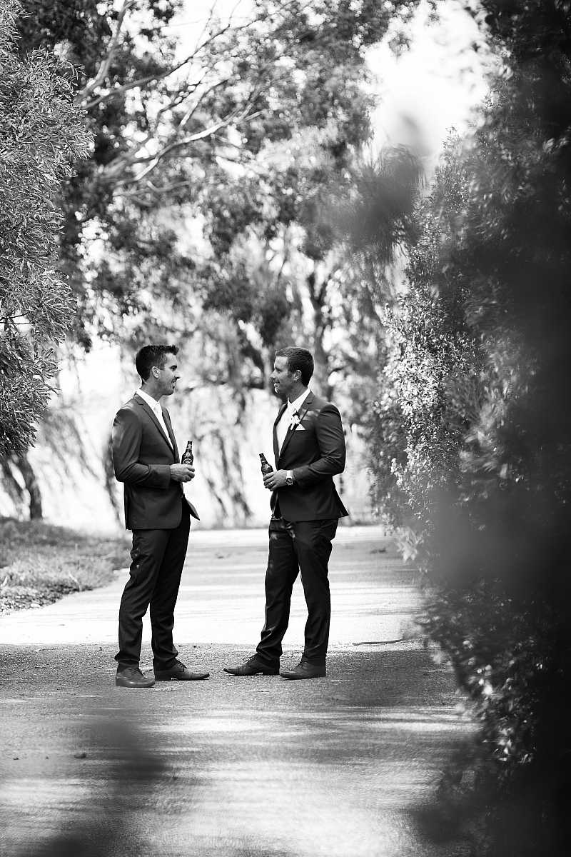 Emma & Jarryd’s Wedding at Yarrawonga Yacht Club | Yarrawonga / Mulwala Wedding Photographers | 00413.jpg