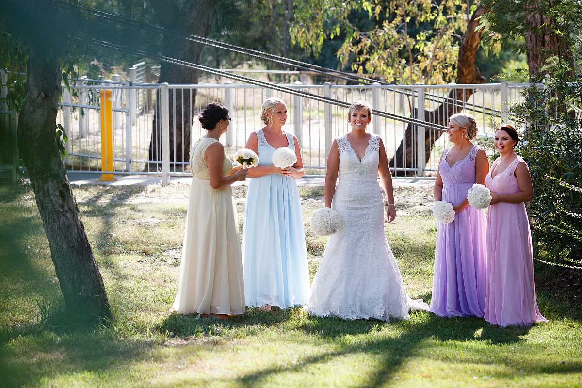 Cherie & Nicholas Gypsy Gardens Wedding | Albury Wedding Photographers  | 00485.jpg