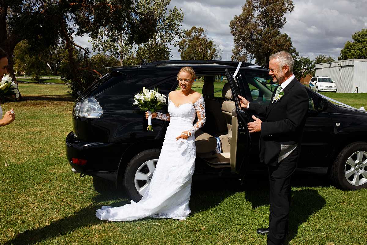 Emma & Jarryd’s Wedding at Yarrawonga Yacht Club | Yarrawonga / Mulwala Wedding Photographers | 00238.jpg