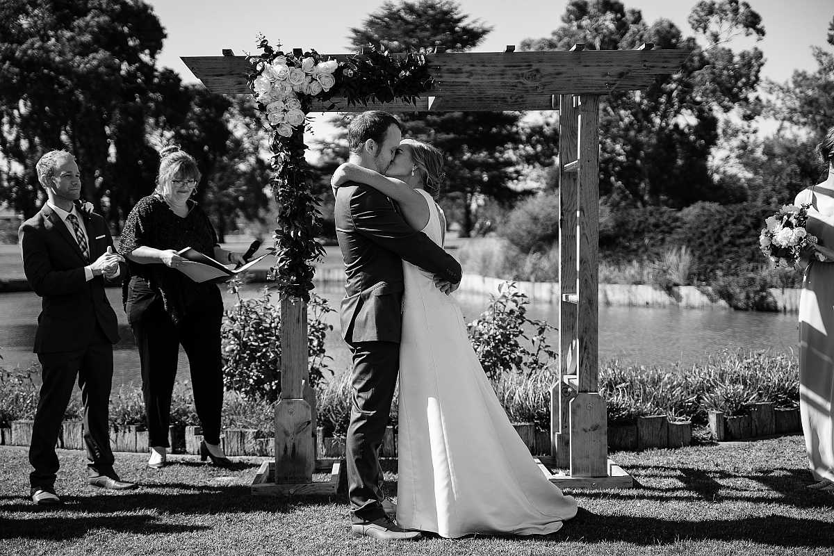 Jordon & Kyle’s Wedding at Howlong Golf Resort | Howlong Wedding Photographers | 00379.jpg