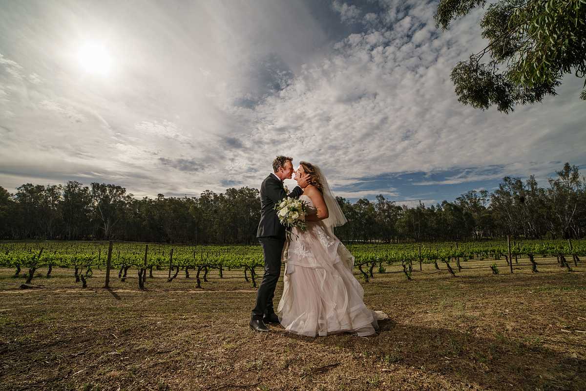 Julie & Viv's Wedding at St Leonard's Winery | Rutherglen Wedding Photographers | DSC06546.jpg
