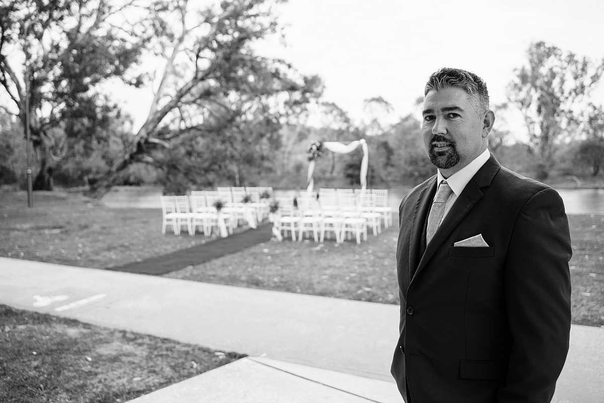 Bron and Joel's wedding at Noreuil Park Albury | Albury Wedding Photographers  | 00231.jpg