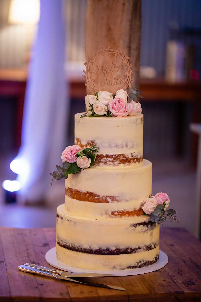Emily and Jake's Wedding at Peregrine's Table Top Mountain | Albury wedding Photographers | 00970.jpg