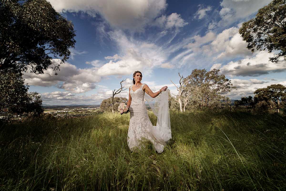 Bron and Joel's wedding at Noreuil Park Albury | Albury Wedding Photographers  | 00554.jpg