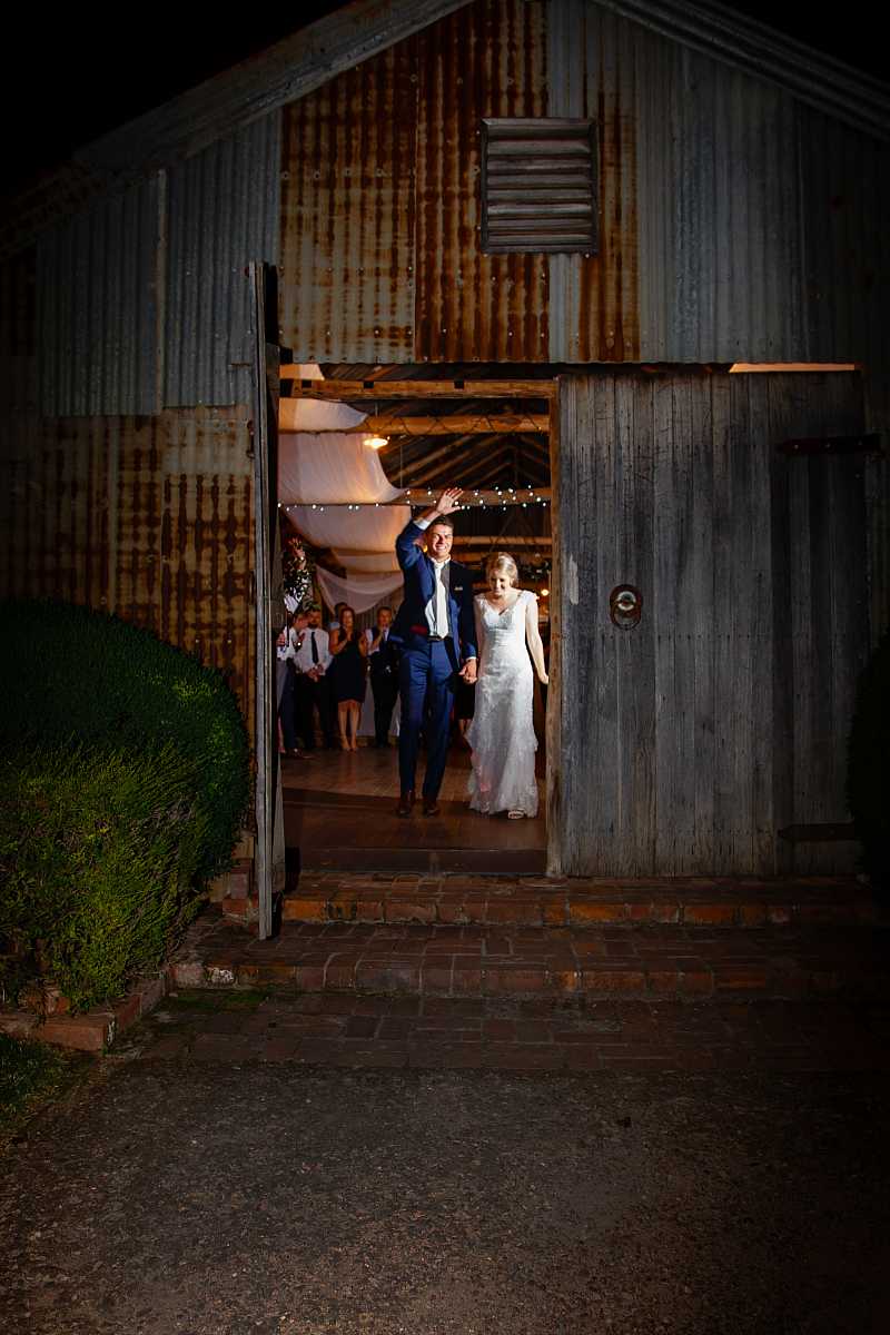 Emily and Jake's Wedding at Peregrine's Table Top Mountain | Albury wedding Photographers | 01431.jpg