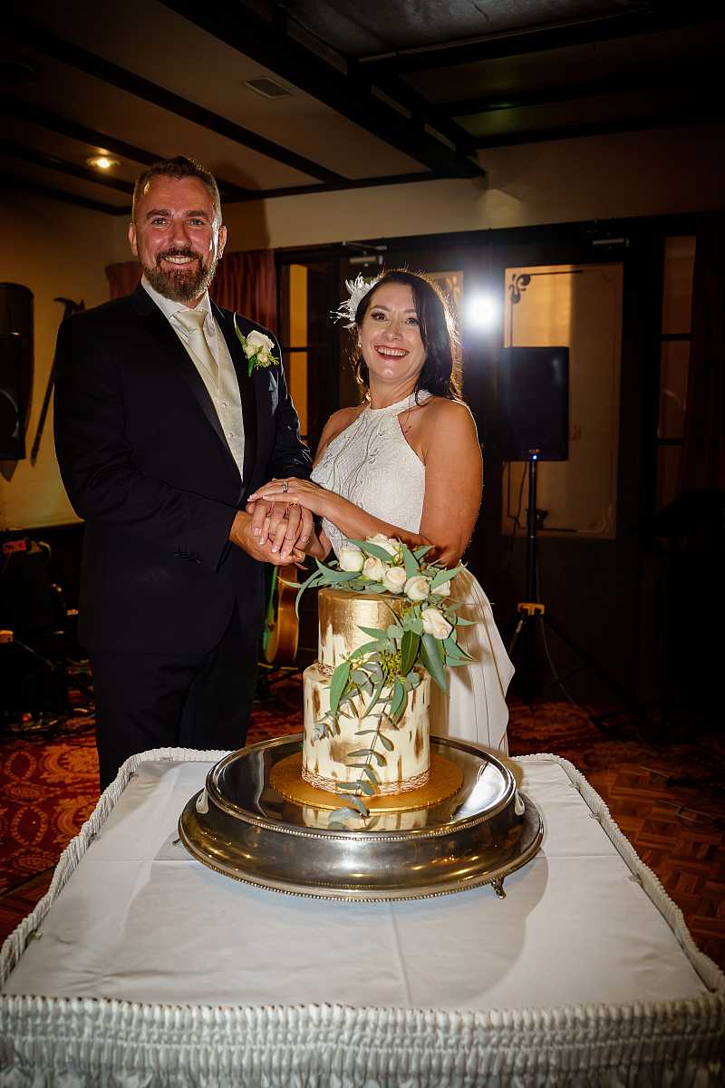 Tracy and Greg's Wedding at the Manor House  | Albury Wedding Photographers  | 00977.jpg