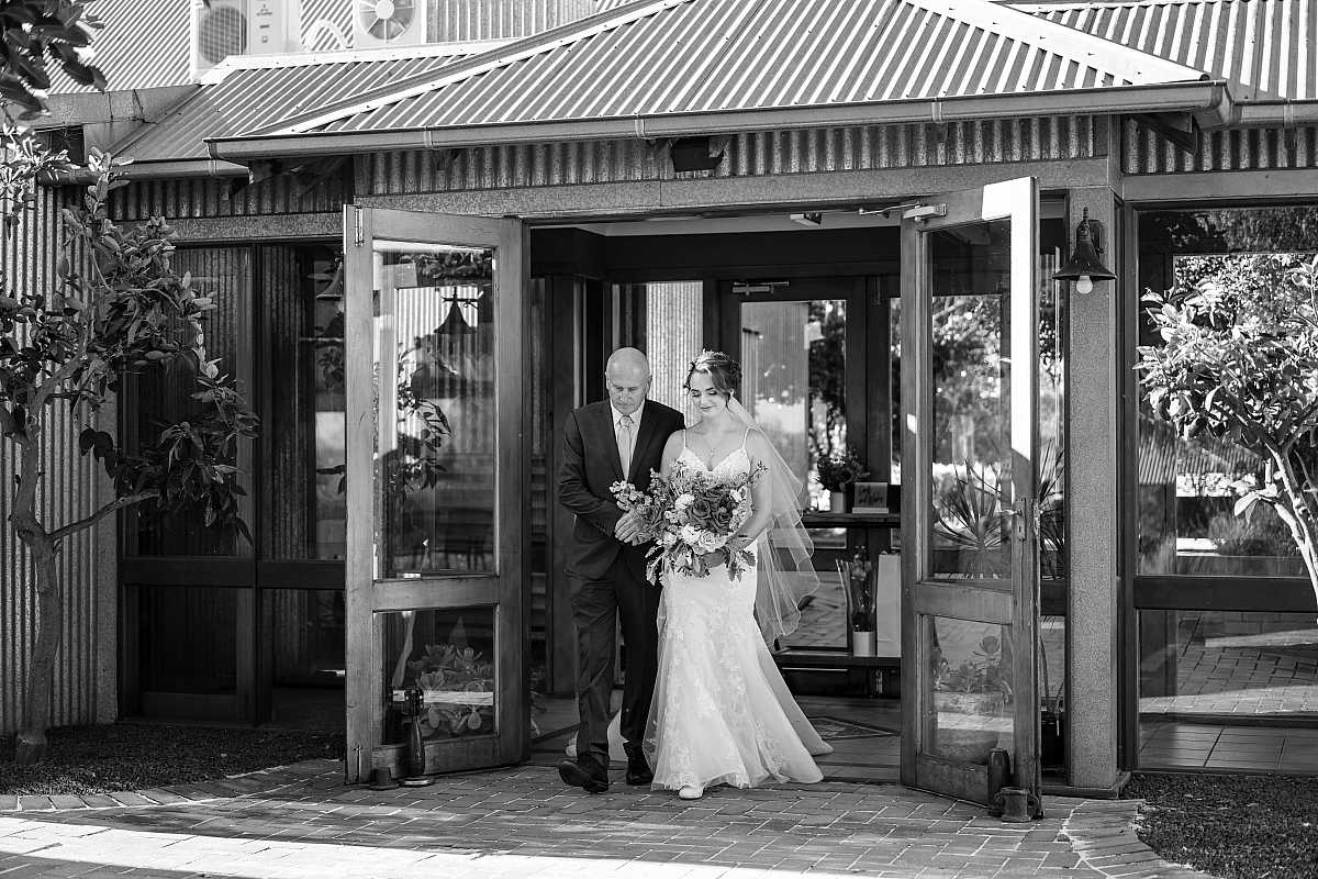 Cara & Brant’s Wedding at Magpies Nest | Wagga Wagga Wedding Photographers  | 00314.jpg