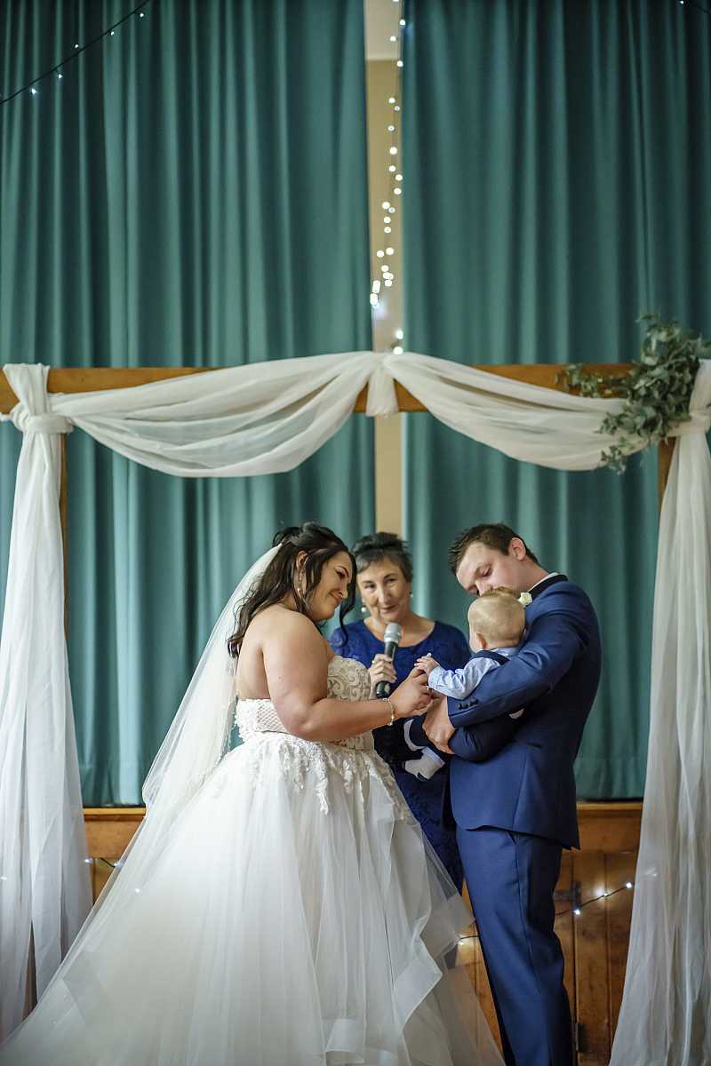Stephanie and Matthew's wedding at Sandy Creek Victoria | Albury Wedding Photographers  | 00538.jpg