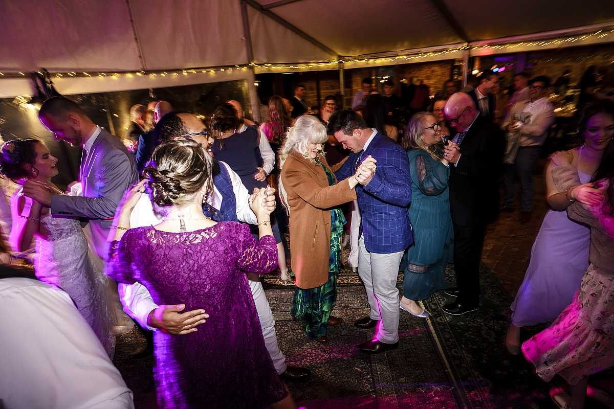 Cara & Brant’s Wedding at Magpies Nest | Wagga Wagga Wedding Photographers  | 01065.jpg