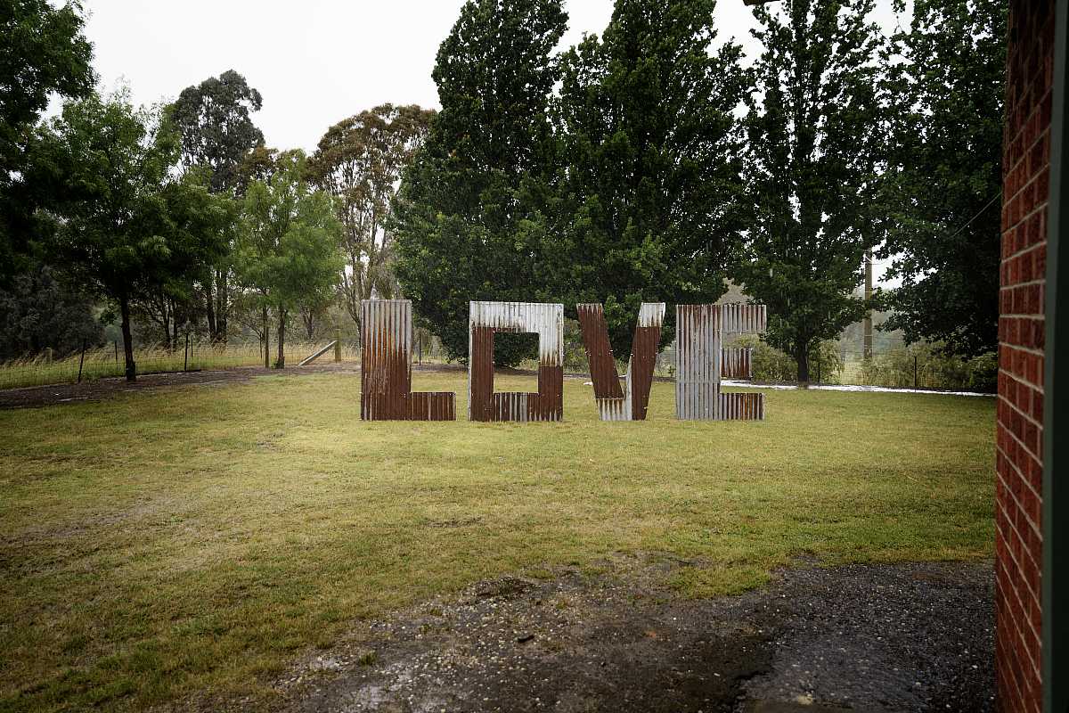 Stephanie and Matthew's wedding at Sandy Creek Victoria | Albury Wedding Photographers  | 00442.jpg
