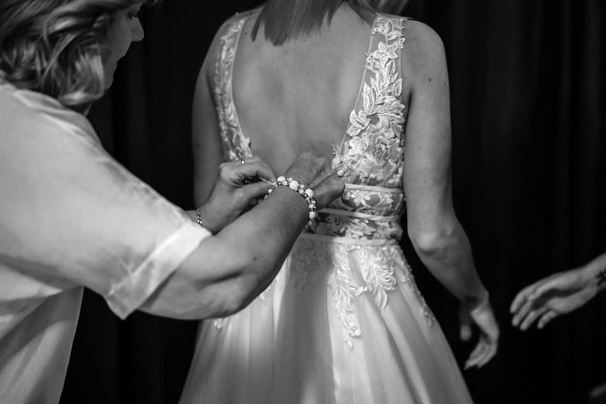 Stacey & Nathan’s Wedding at The Wild Vine Vineyard | Wagga Wagga Wedding Photographers  | 00161.jpg