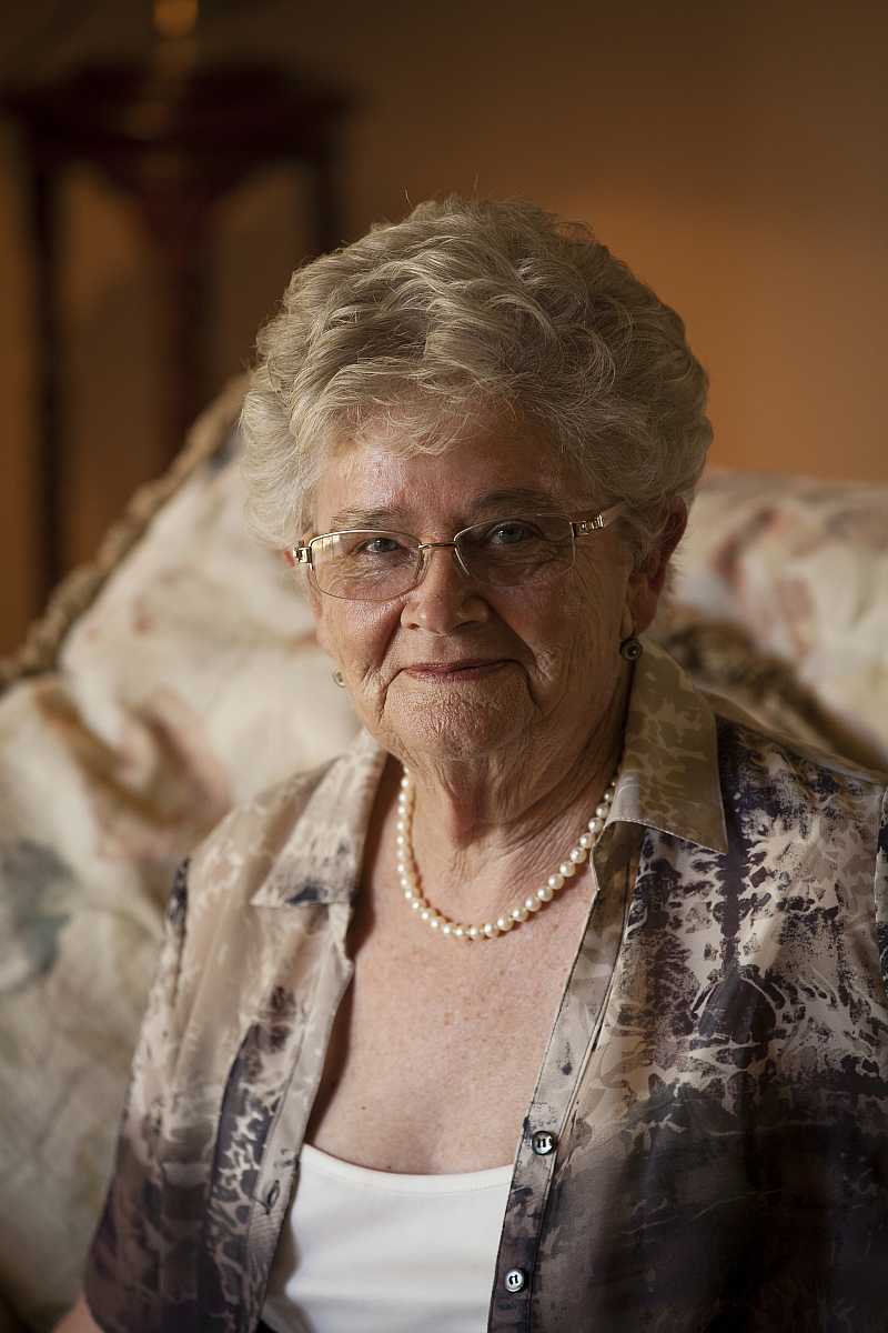 Portrait Portfolio | mum.jpg